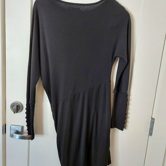 LOST & Found Dress - Picture 4 of 9